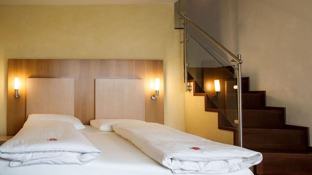 Uto Kulm Car-free Hideaway In Zurich Otel Bonstetten