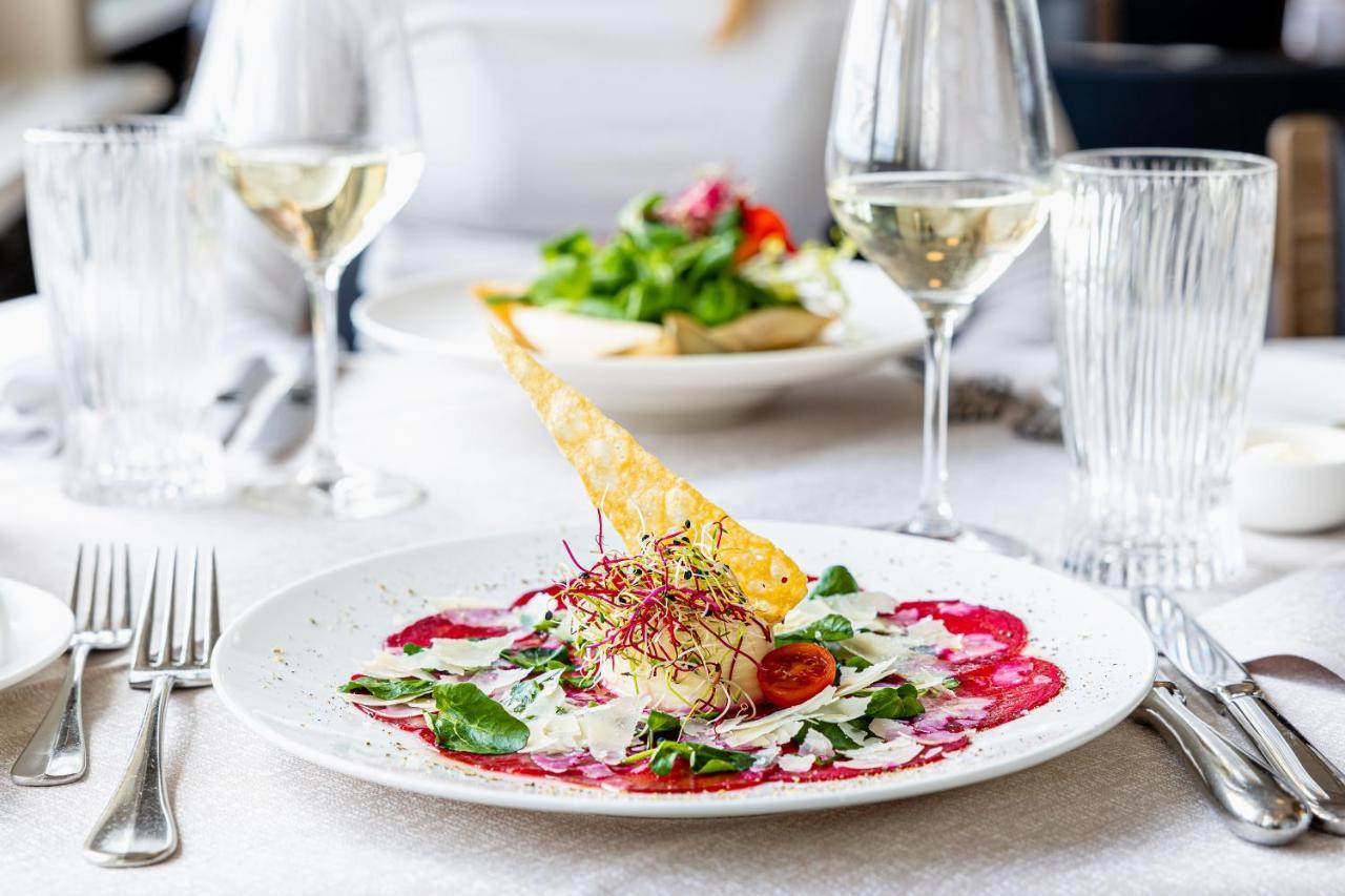 Otel Uto Kulm Car-free Hideaway In Zurich 4*