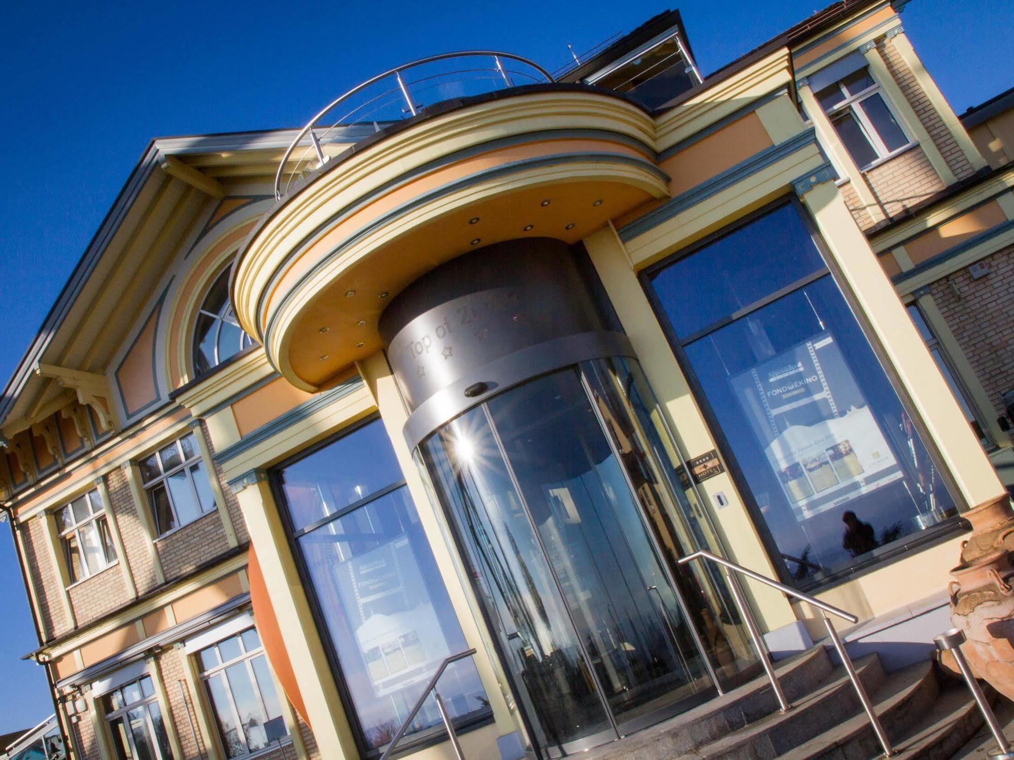 Otel Uto Kulm Car-free Hideaway In Zurich 4*